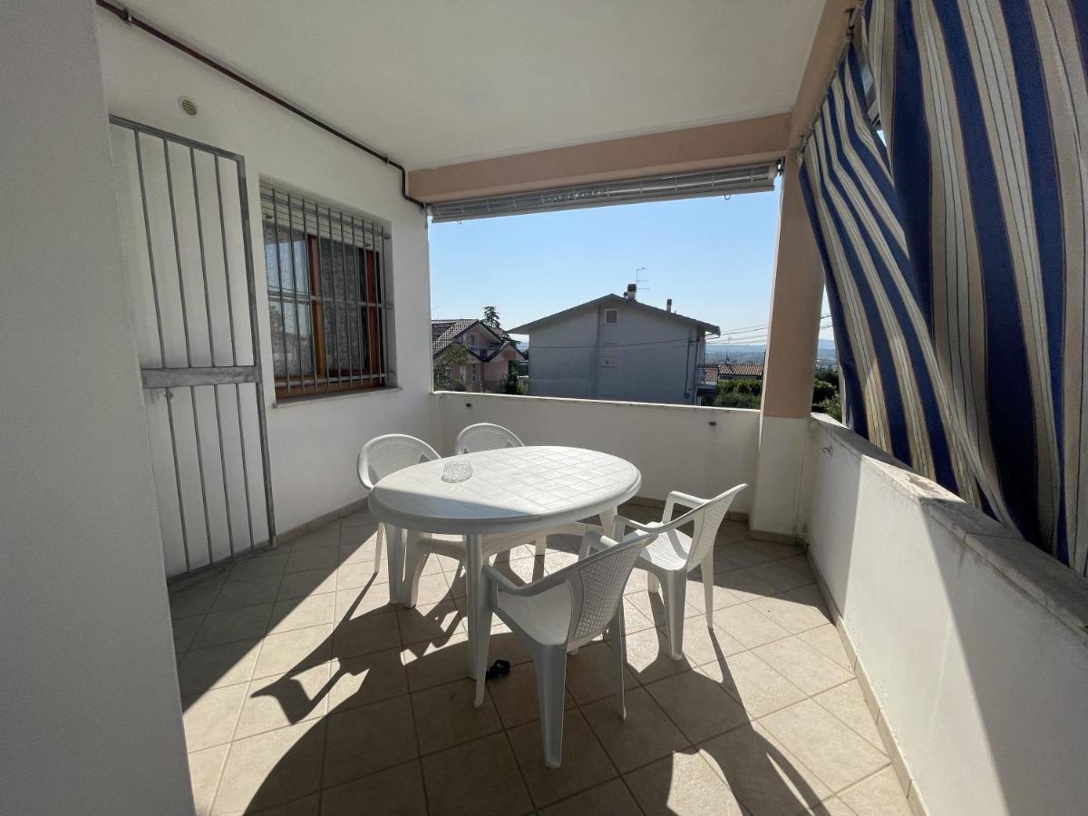 Oasi Di Relax Apartment Santa Maria di Scacciano Exterior photo